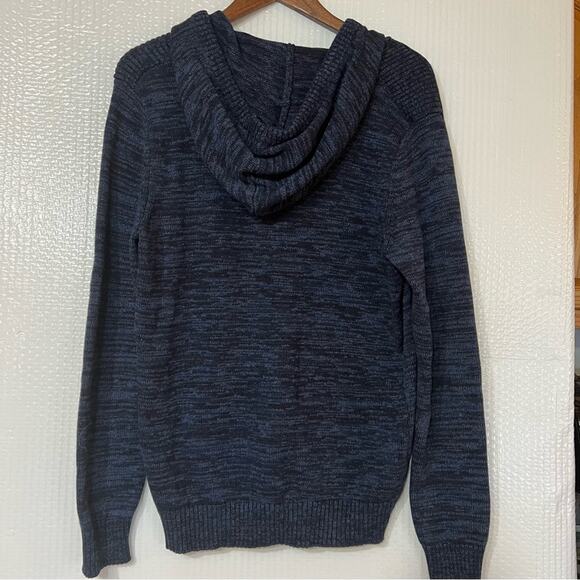 American Rag hooded sweater. Buttons at neckline.  2 pockets. Medium - Picture 2 of 9